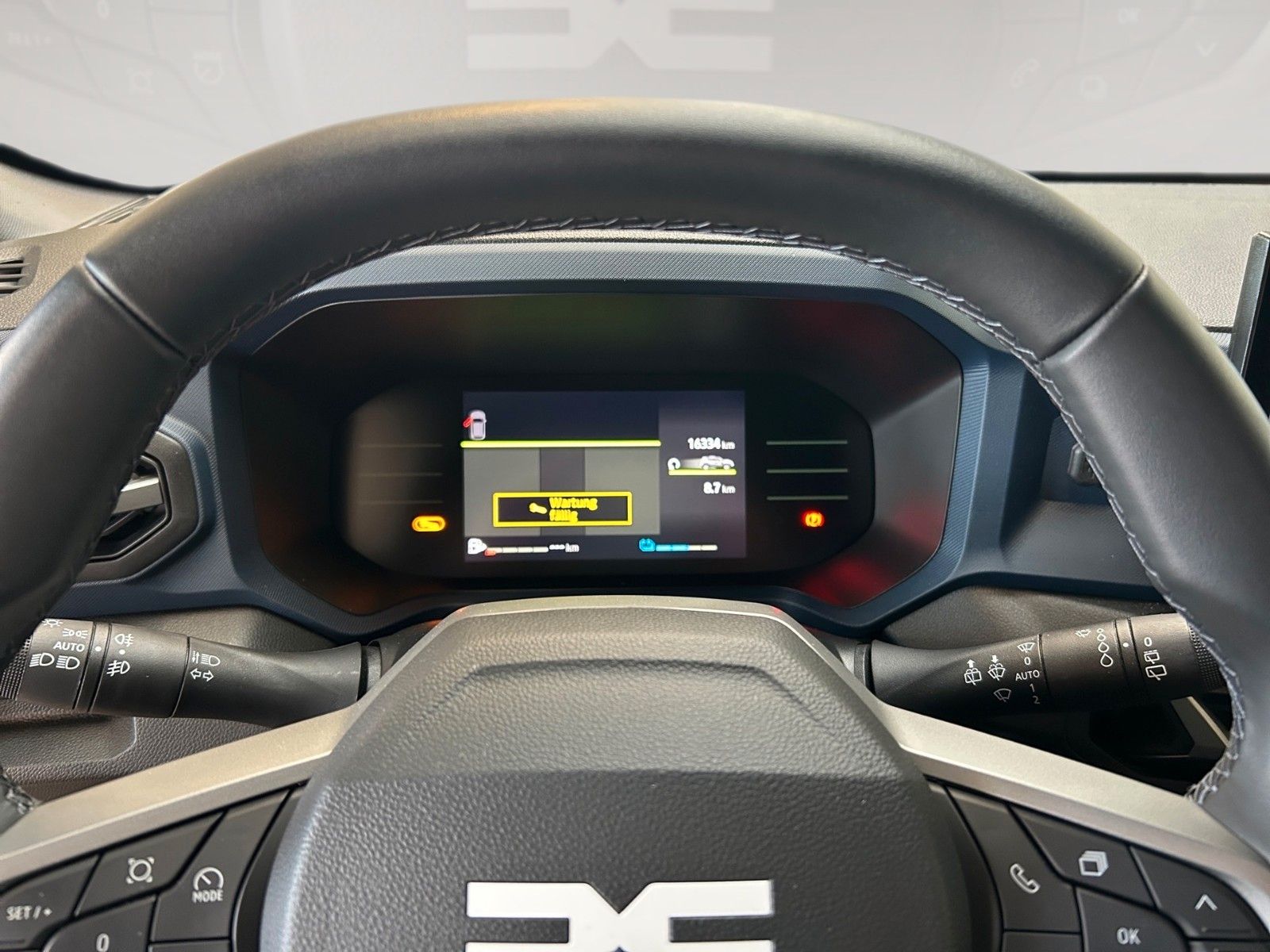 Fahrzeugabbildung Dacia Neuer Dacia Duster Journey HYBRID 140 'Sorgenfre