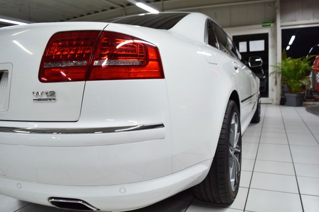 Fahrzeugabbildung Audi A8 6.0 W12 Lang/B&O/Einzelsitze/Topfahrzeug