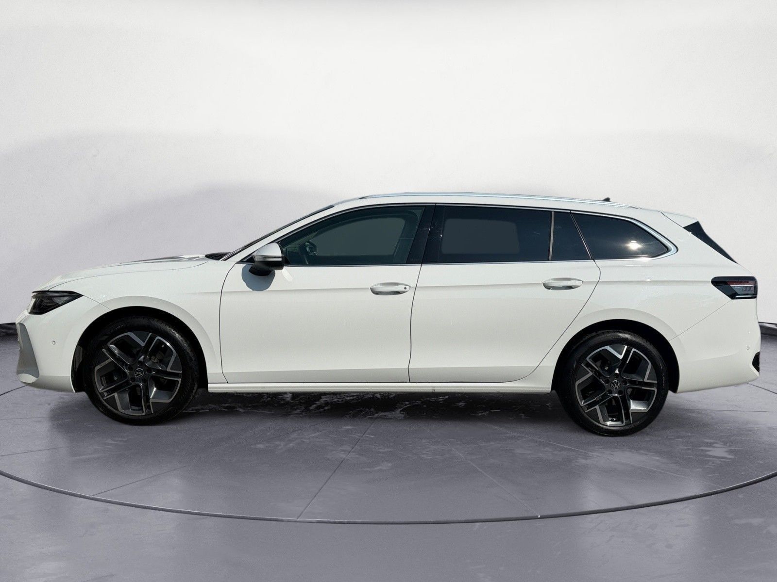 Volkswagen Passat - Bild 3