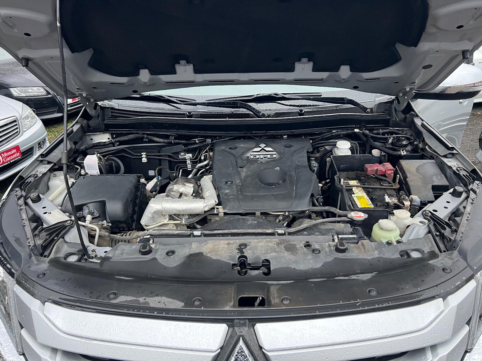 Mitsubishi L200/Doppelkabine 4WD/Kamera/Navi/Euro6/AHK