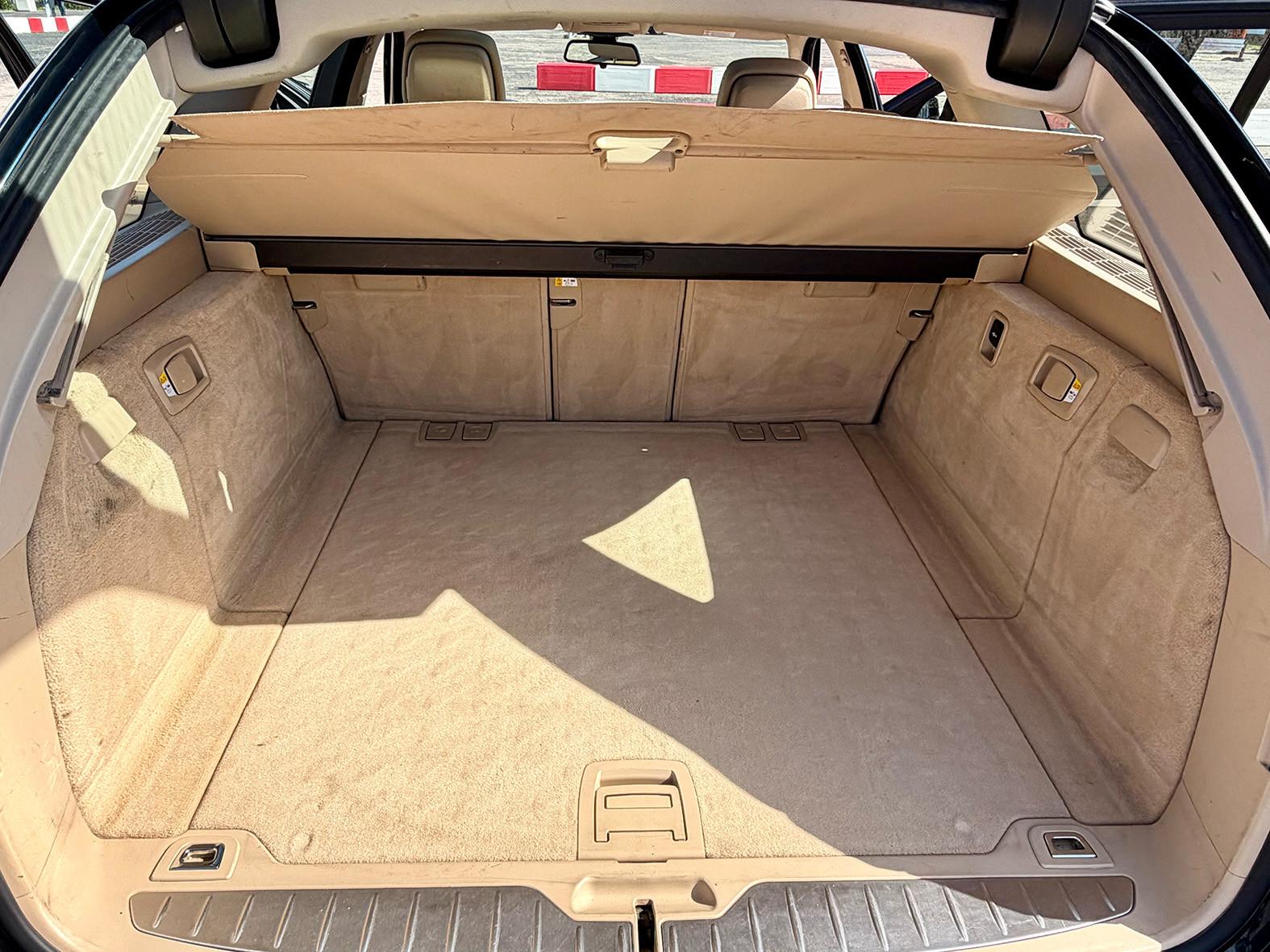 BMW 520d Touring - Standhzg, Pano, Leder n. 5Tage
