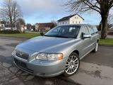 Volvo V70 2,4 D5 AWD Edition Sport AHK Teilleder - Volvo V70: Sport Edition