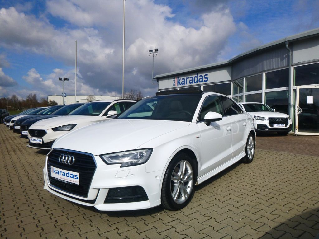 Audi A3 Limo 35 TFSI >S Line/PANO/NAV/LED/Sitzheiz<