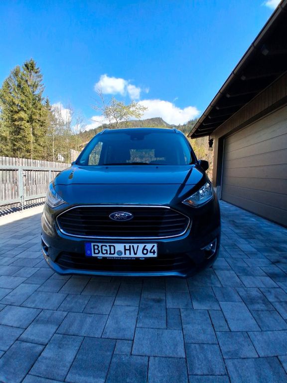 Image of Ford Tourneo Connect