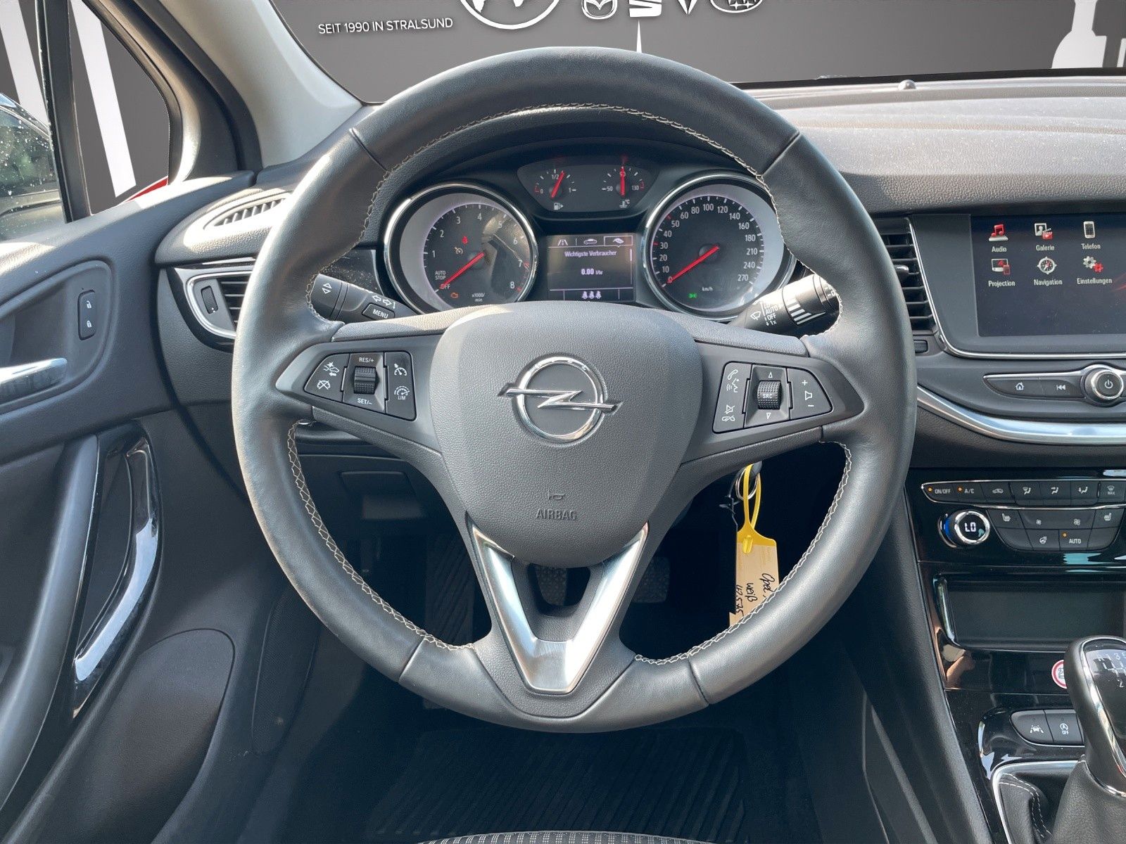 Fahrzeugabbildung Opel Astra Kombi 1.2 Elegance /LED/NAV/SHZ/AWR
