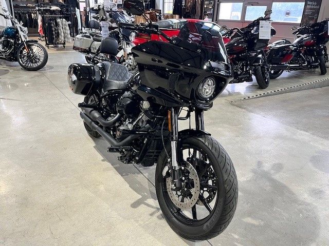 Fahrzeugabbildung Harley-Davidson FXLRST Low Rider ST 117 Umbau / Jekill