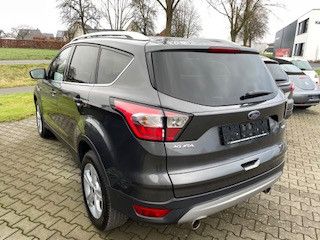 Ford Kuga - 10