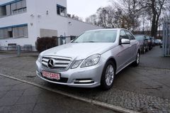 Fahrzeugabbildung Mercedes-Benz E 350 CGI BlueEfficiency Elegance Kamera Navi SD