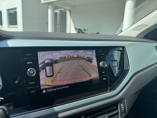 Fahrzeugabbildung Volkswagen Polo GOAL 1.0 TSI 116 PS DSG AHK NAVI APP RFK