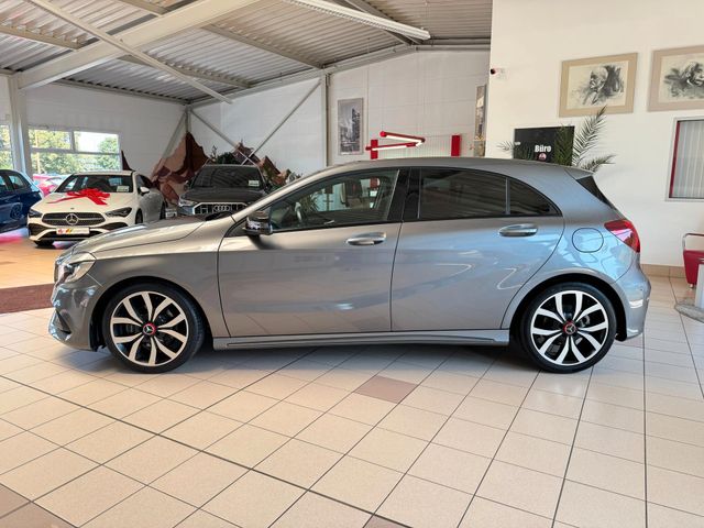 MERCEDES-BENZ A 180 — Foto 4