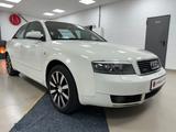 Audi A4 Lim. 3.0 quattro*PDC*AHK*AC*TEMP*8F*LMF*STZHZ - Audi A4 aus 2004: 3.0