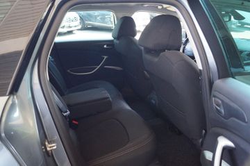 Citroën C5 Tourer 2.0 Tendance -AHK.-TEMPOMAT-SHZG-PDC-