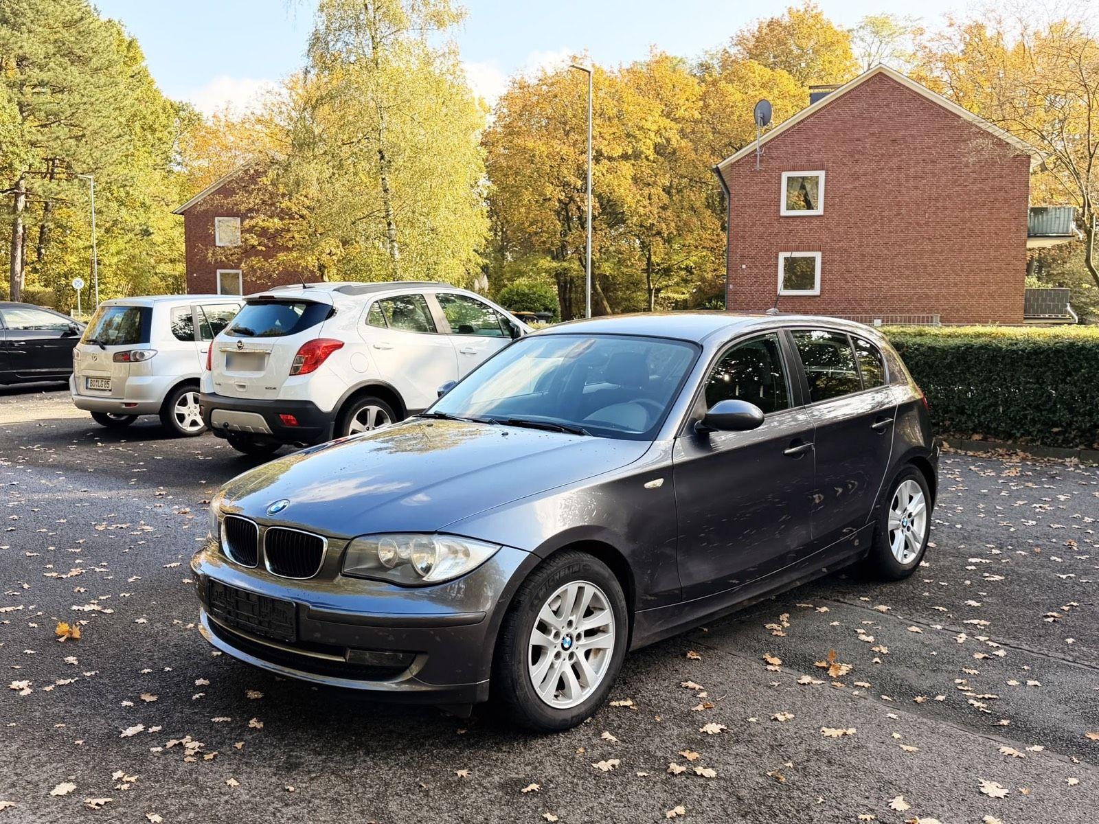 BMW 118, 2008