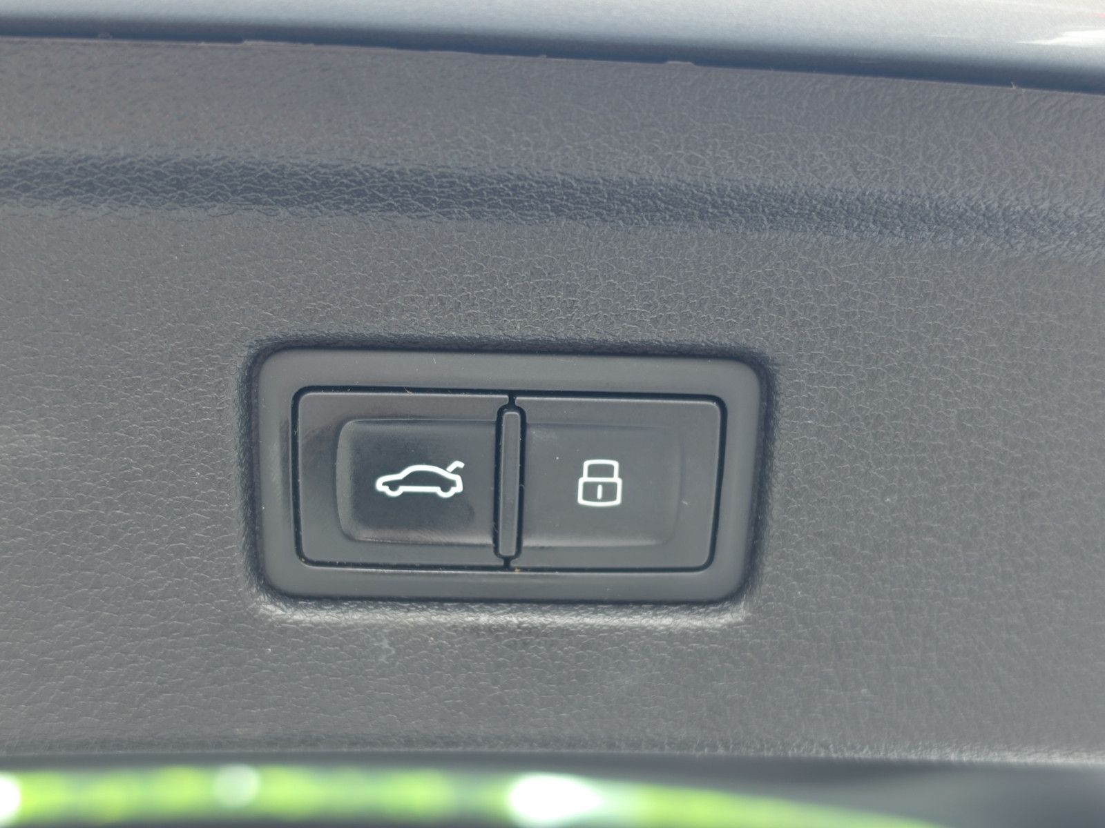 Fahrzeugabbildung Audi A5 Sportback basis NAVI PDC