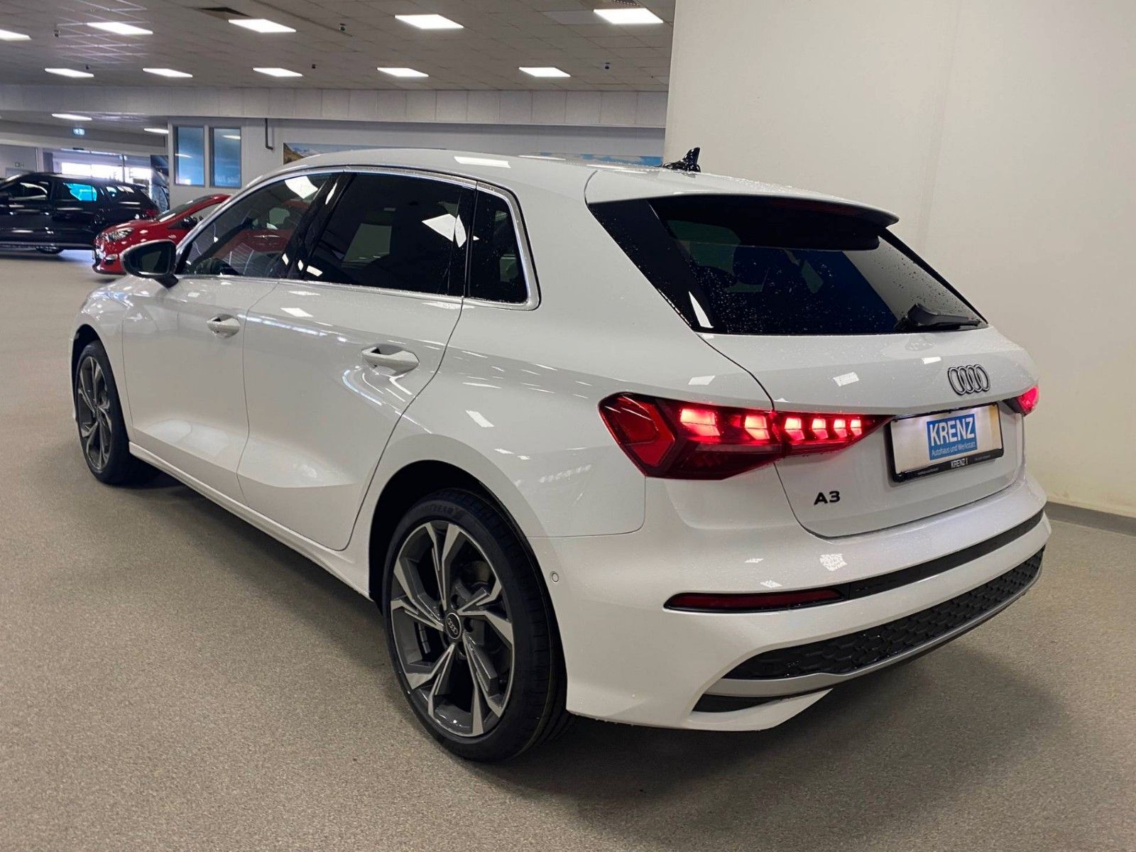 Fahrzeugabbildung Audi A3 35 TFSIadvanced Sportback+ACC+KAMERA+18 ZOLL+