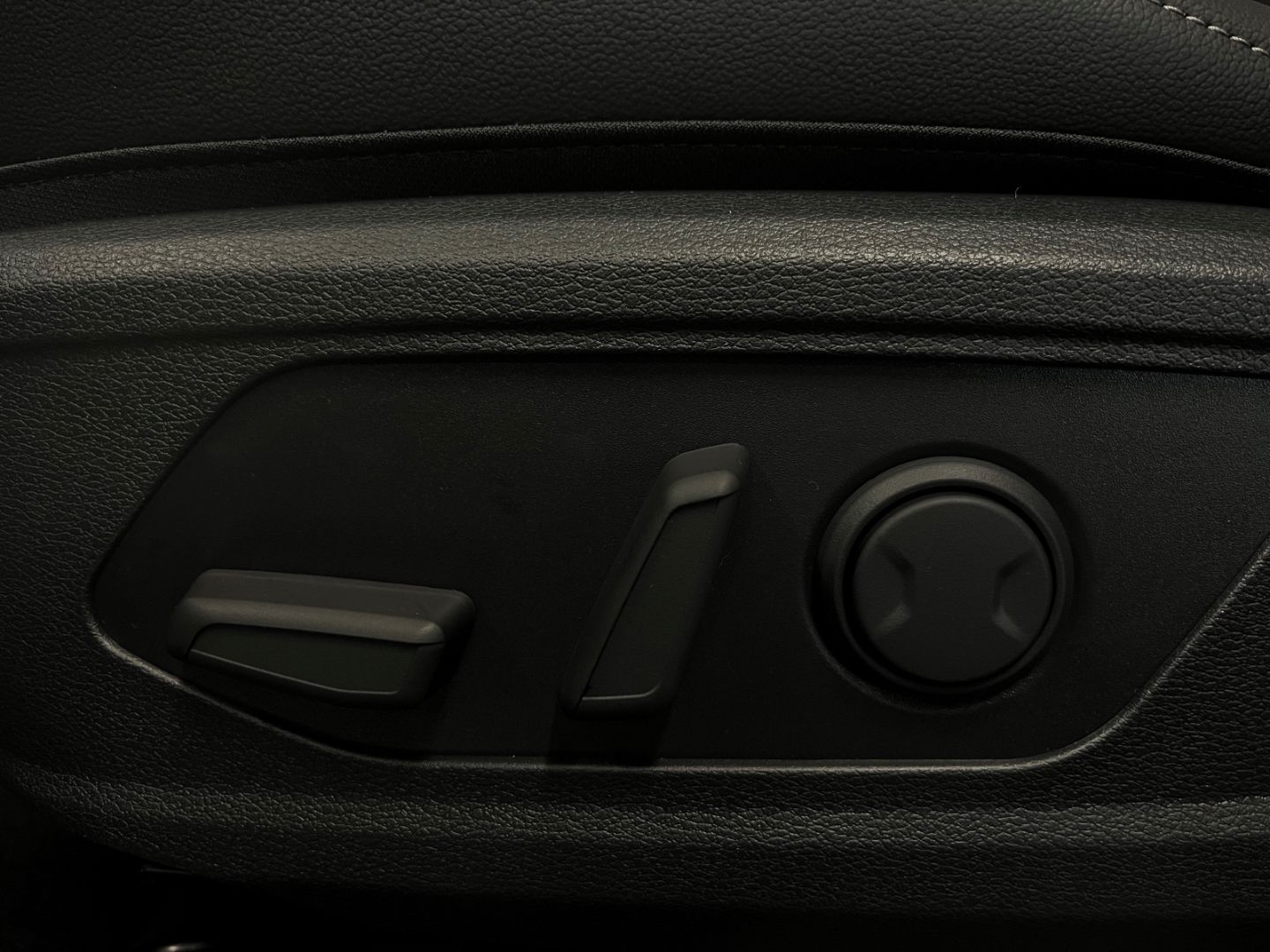 Fahrzeugabbildung Kia Sportage 1.6 T-GDI Spirit VerkehrszeichenERK LED