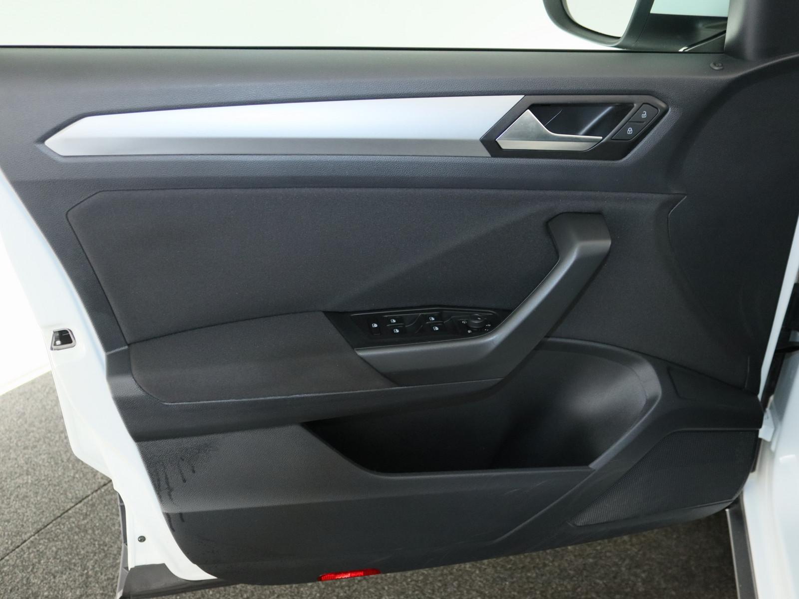 Volkswagen T-Roc 2.0 TDI Life AHK LED ACC NAVI SHZ PDC