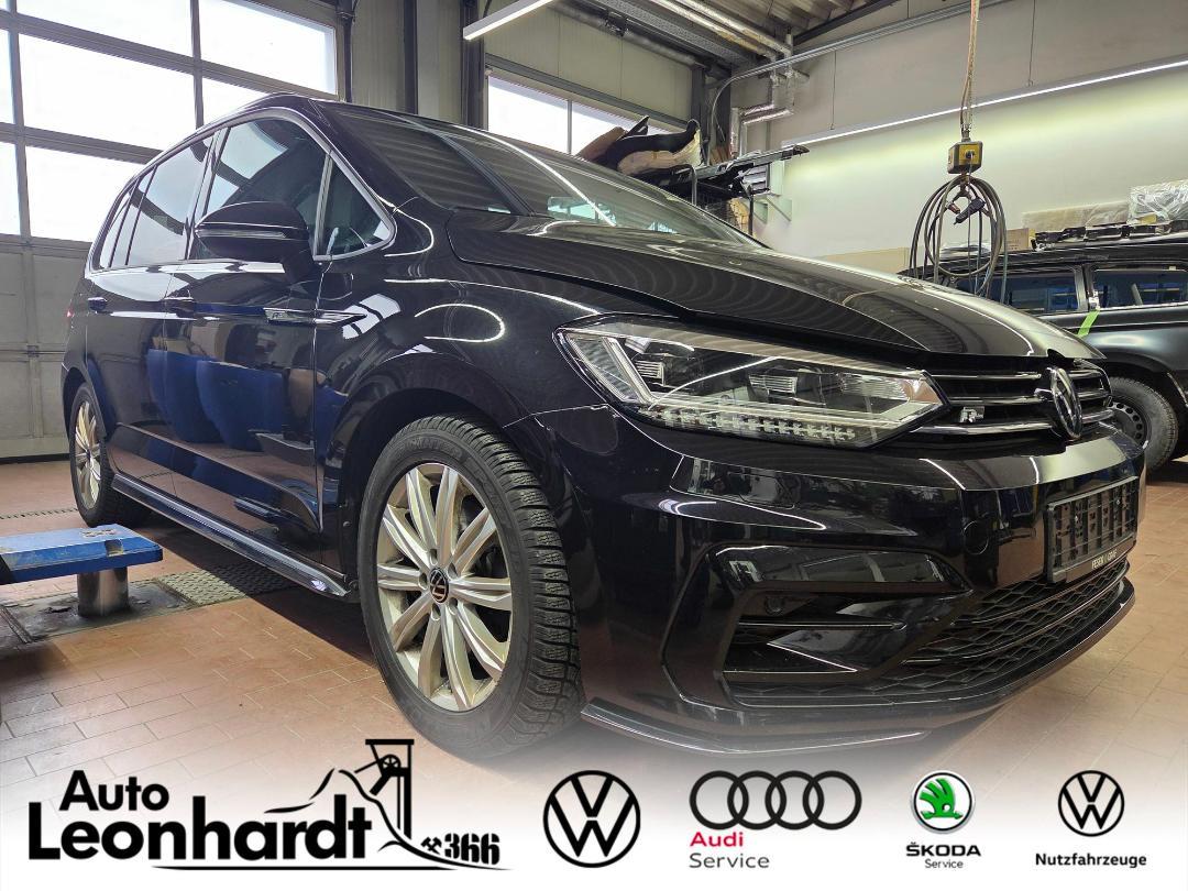 Volkswagen Touran Highline R-Line,AHK,Standh.Pano,Navi,LED,