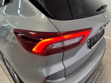 Fahrzeugverkauf 30 Ford Kuga ST-Line 1.5 AT AHK Navi Pano Kamera