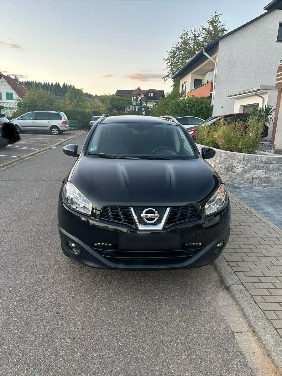 Nissan Qashqai+2