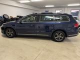 Volkswagen Passat 2.0 TDI DSG Variant *Pano*4xSitzhz.*Navi* - mit Diesel-Antrieb: Blau