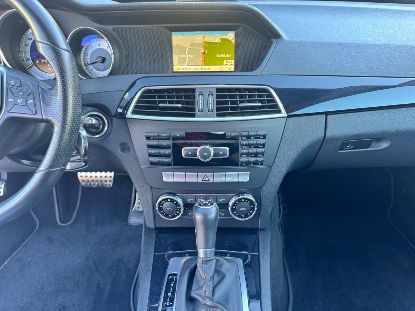 Mercedes-Benz C 180 C Coupe Navi /Automatik/Tempomat