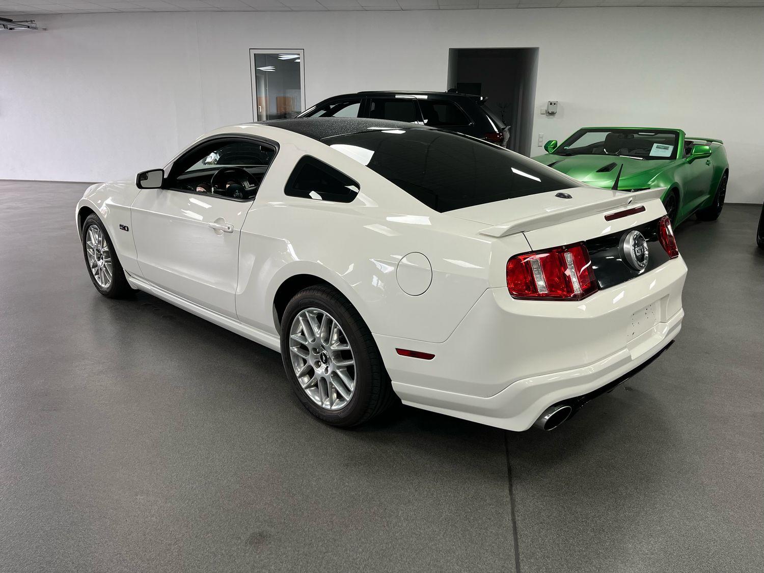 Ford Mustang GT V8 5,0L Clean CarFax/Unfallfrei/Schal