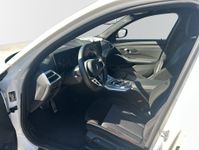 BMW 330 - Vorschau Bild 8