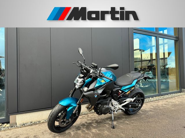 BMW F900R Snapper Rocks Blue