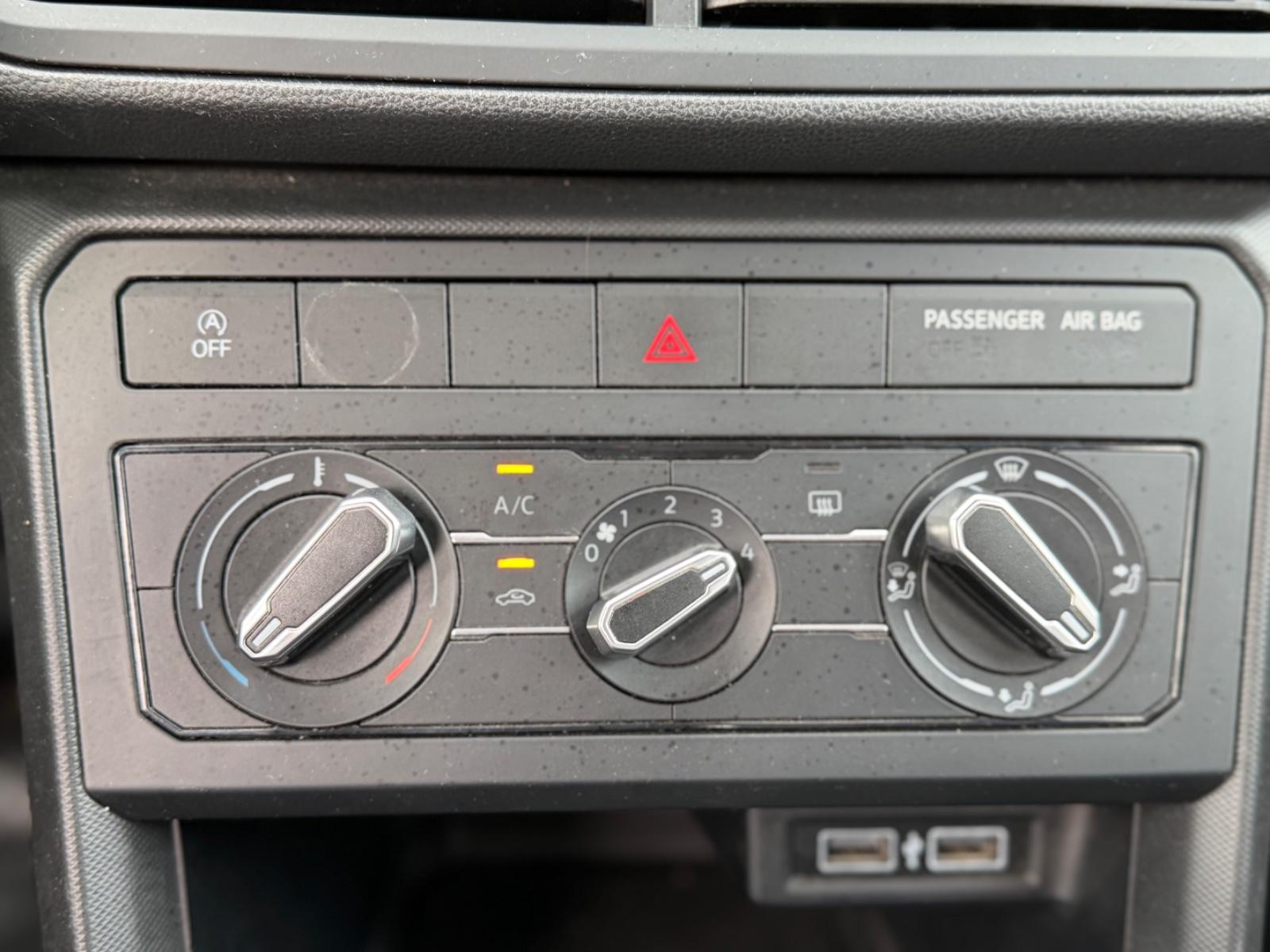 Volkswagen T-Cross Basis