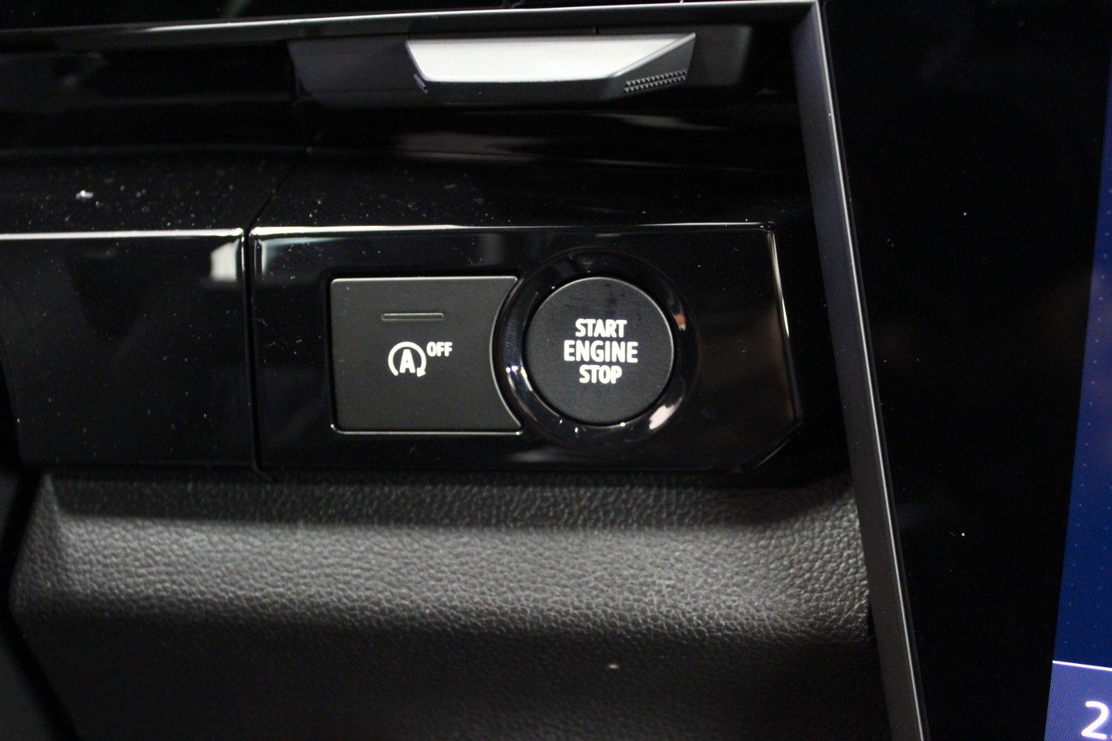 Fahrzeugabbildung Renault Austral Mild Hybrid 140 Automatik Equilibre City