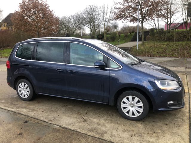 Volkswagen Sharan 2,0TDI Life BMT   1-Hand+ 7-Sitzer+Extras