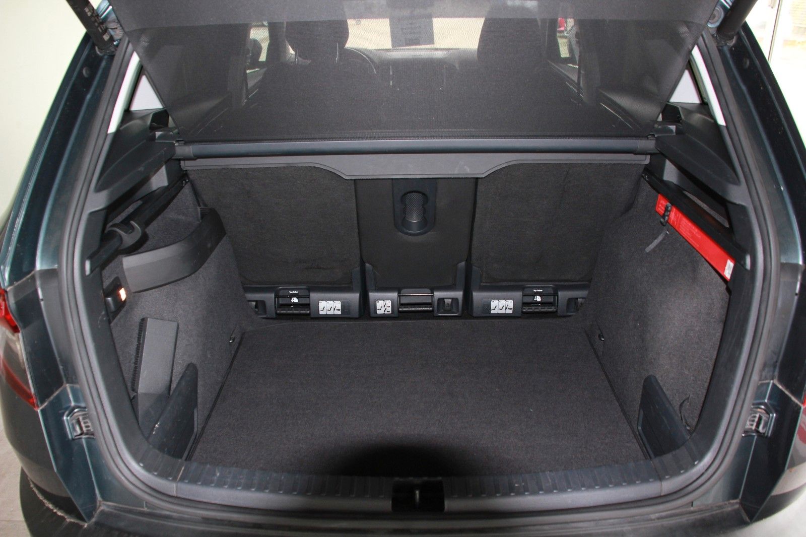 Fahrzeugabbildung SKODA Karoq Style