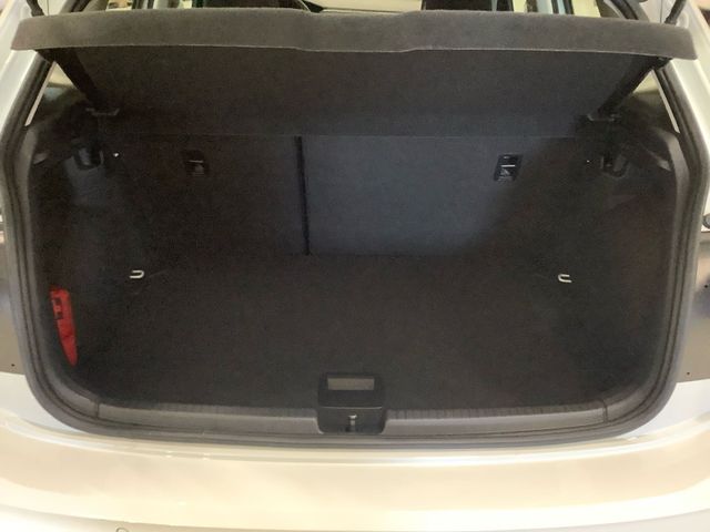 Polo Life 1,0 TSI 70 kW  LED, Navi, PDC, SHZ, Tr