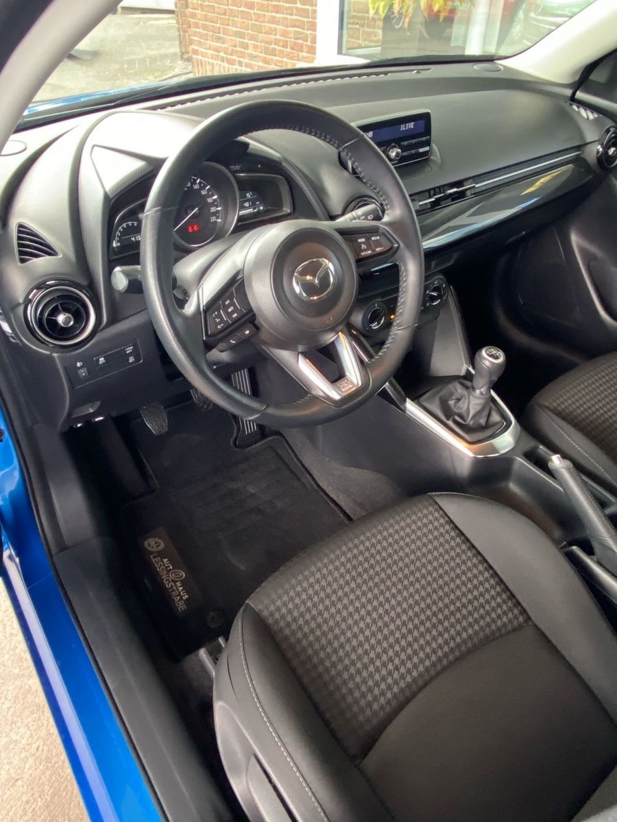 Fahrzeugabbildung Mazda 2 Lim. Center-Line Klima/Bluetooth/erst 41Tkn