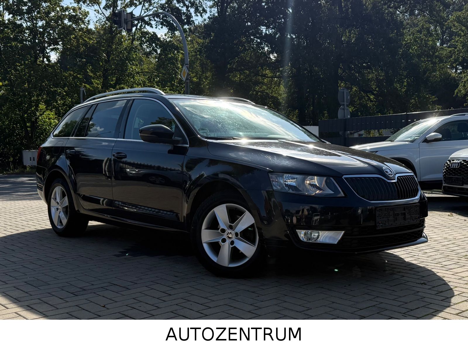 Skoda Octavia 1.6 TDI Ambition _DSG_Navigation_Eu6_