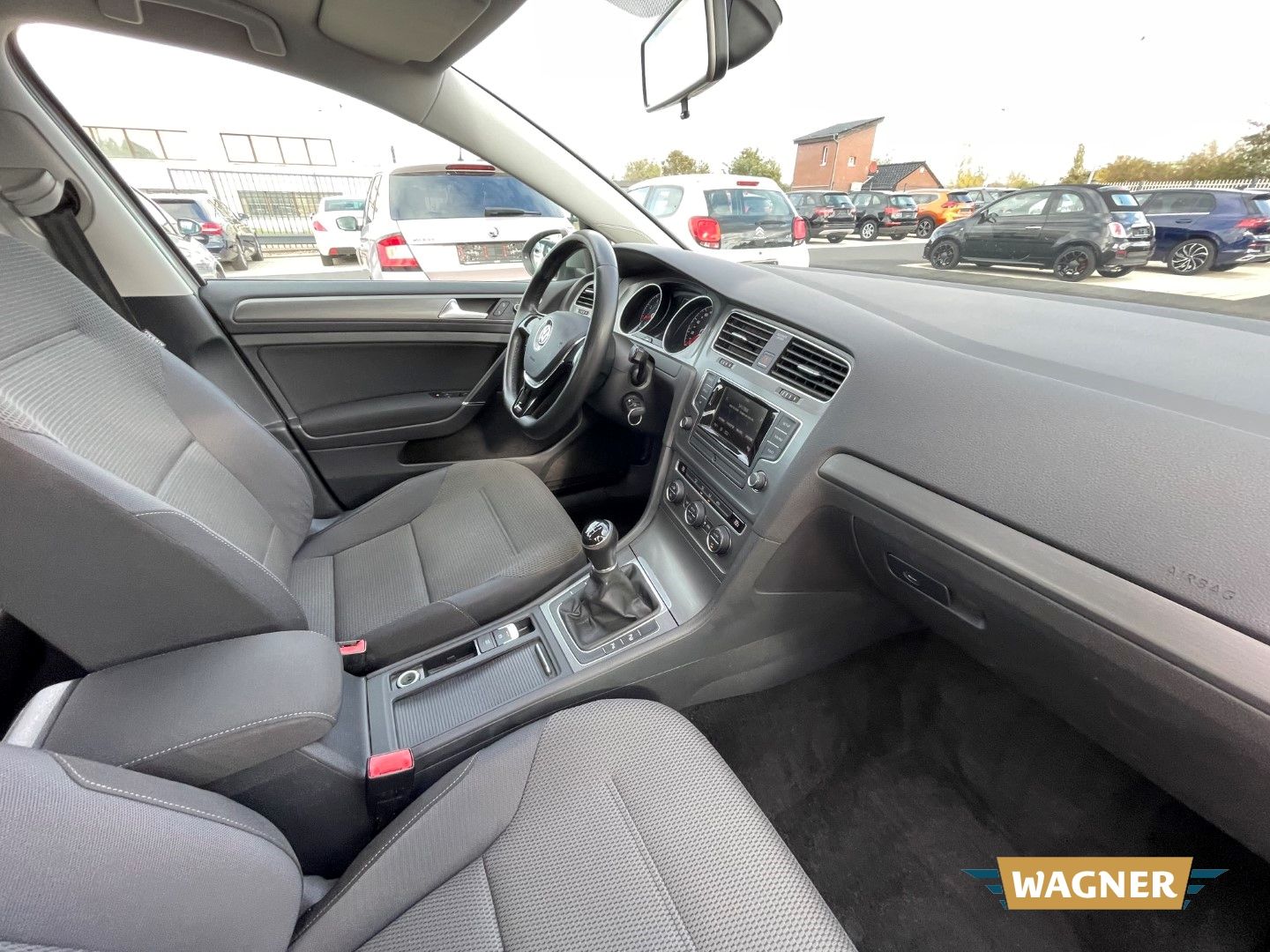 Fahrzeugabbildung Volkswagen Golf VII Comfortline BMT Klimaautomatik