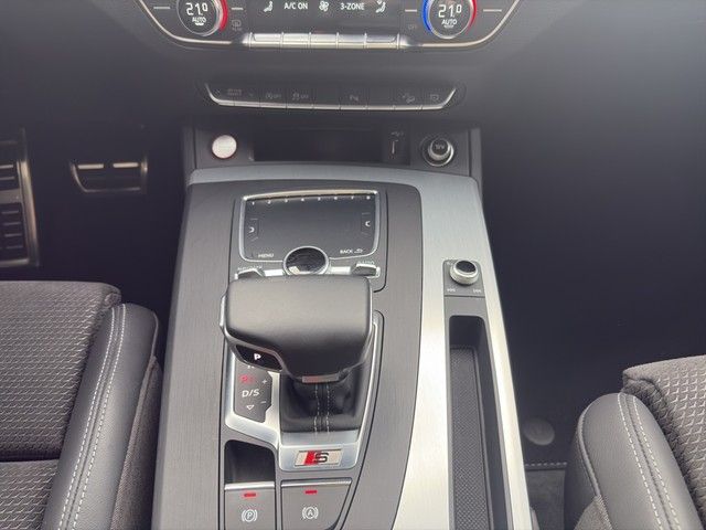 Fahrzeugabbildung Audi SQ5 3.0 TDI quattro 347 kW *Rückfahrkamera*