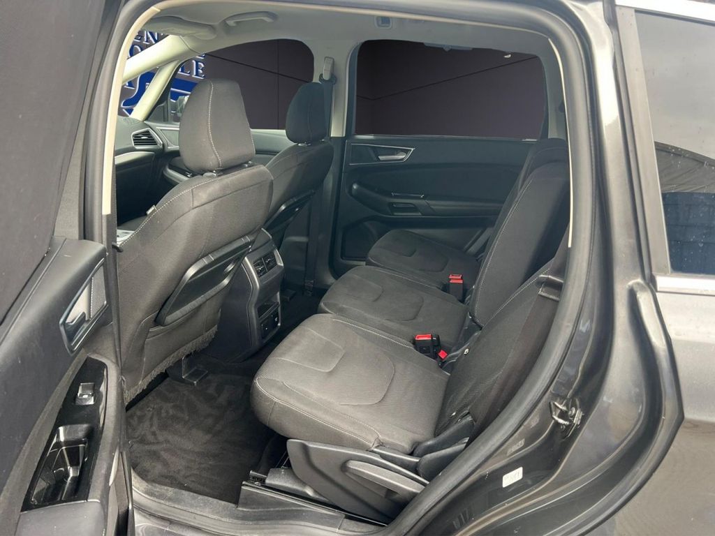 FORD S-Max 2.0 TDCi Titanium Automatik, 7SITZER,KLIMA FORD S-Max 2.0 TDCi Titanium Automatik, 7SITZER,KLIMA