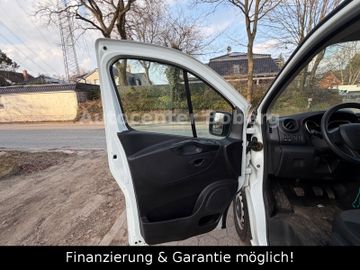 Renault Trafic - 12