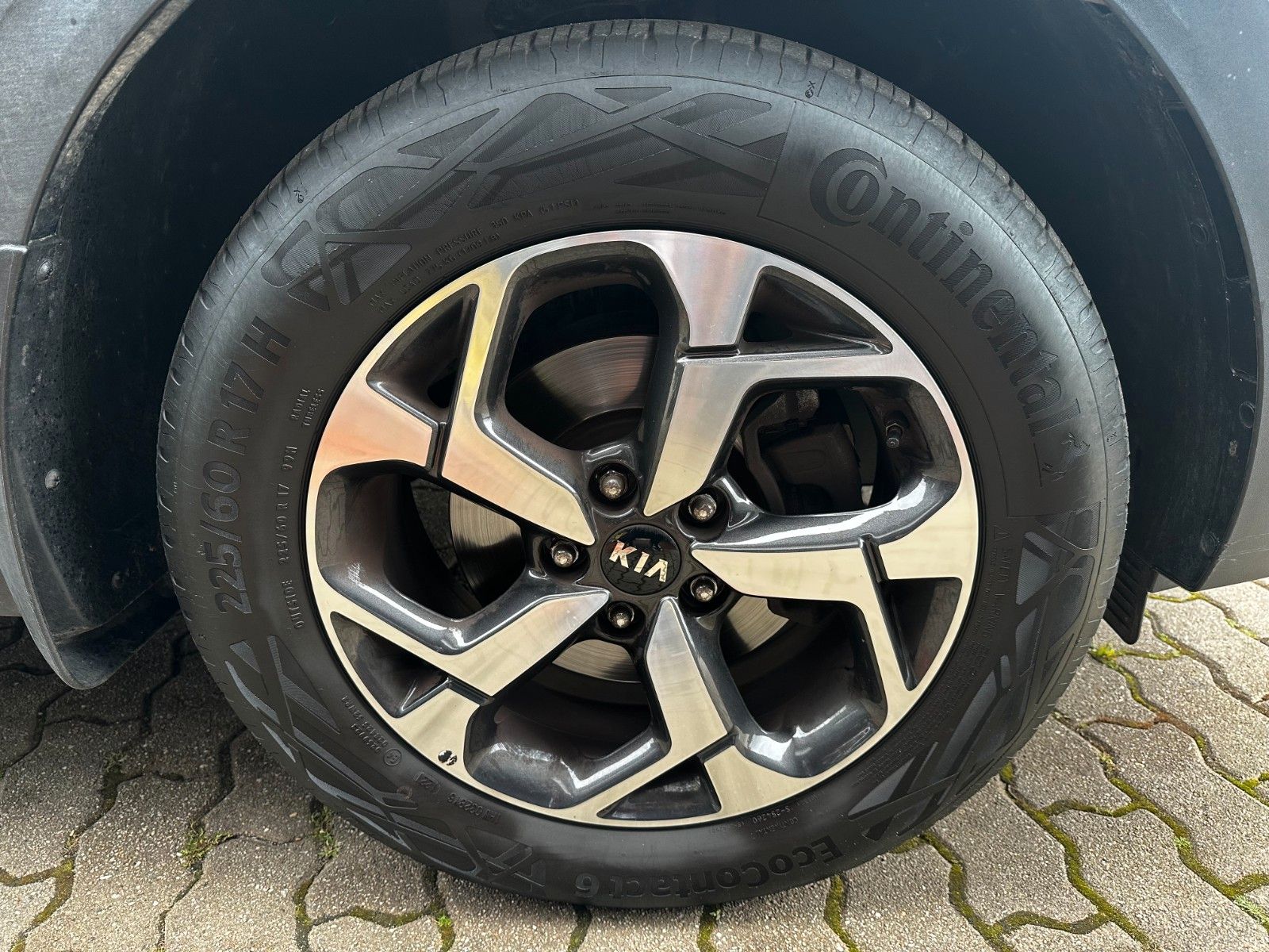 Fahrzeugabbildung Kia Sportage 2WD, Klimaaut., Shz, Cam.