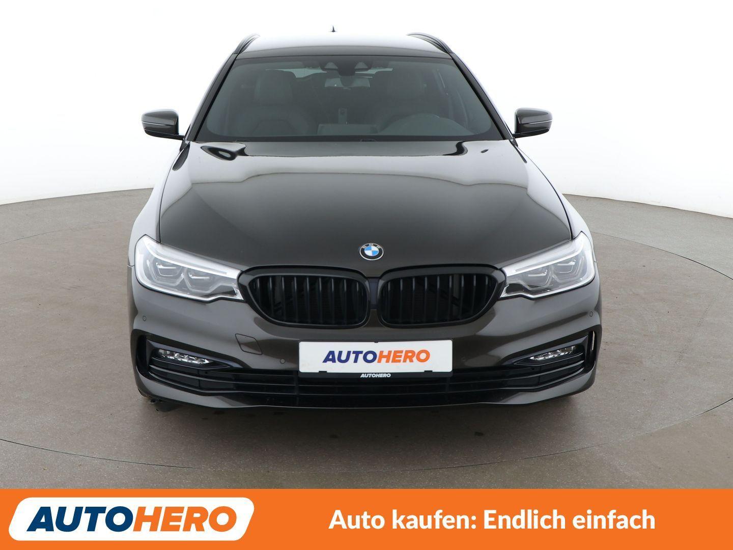 BMW 520i Sport Line Aut.*NAVI*CAM*TEMPO*SHZ*ALU*