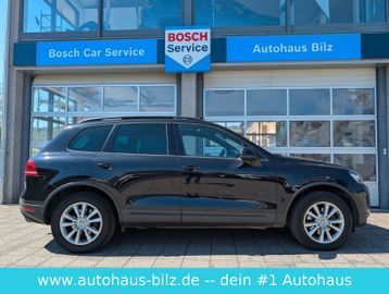 Volkswagen Touareg - 2