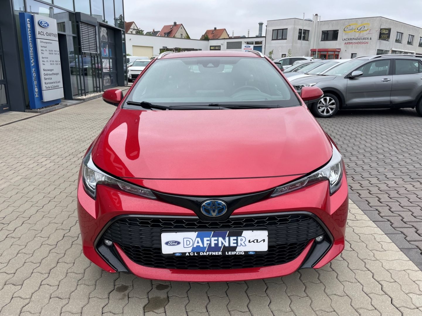 Fahrzeugabbildung Toyota Corolla Hybrid LED Verkehrszeichenerk HeadUpDis