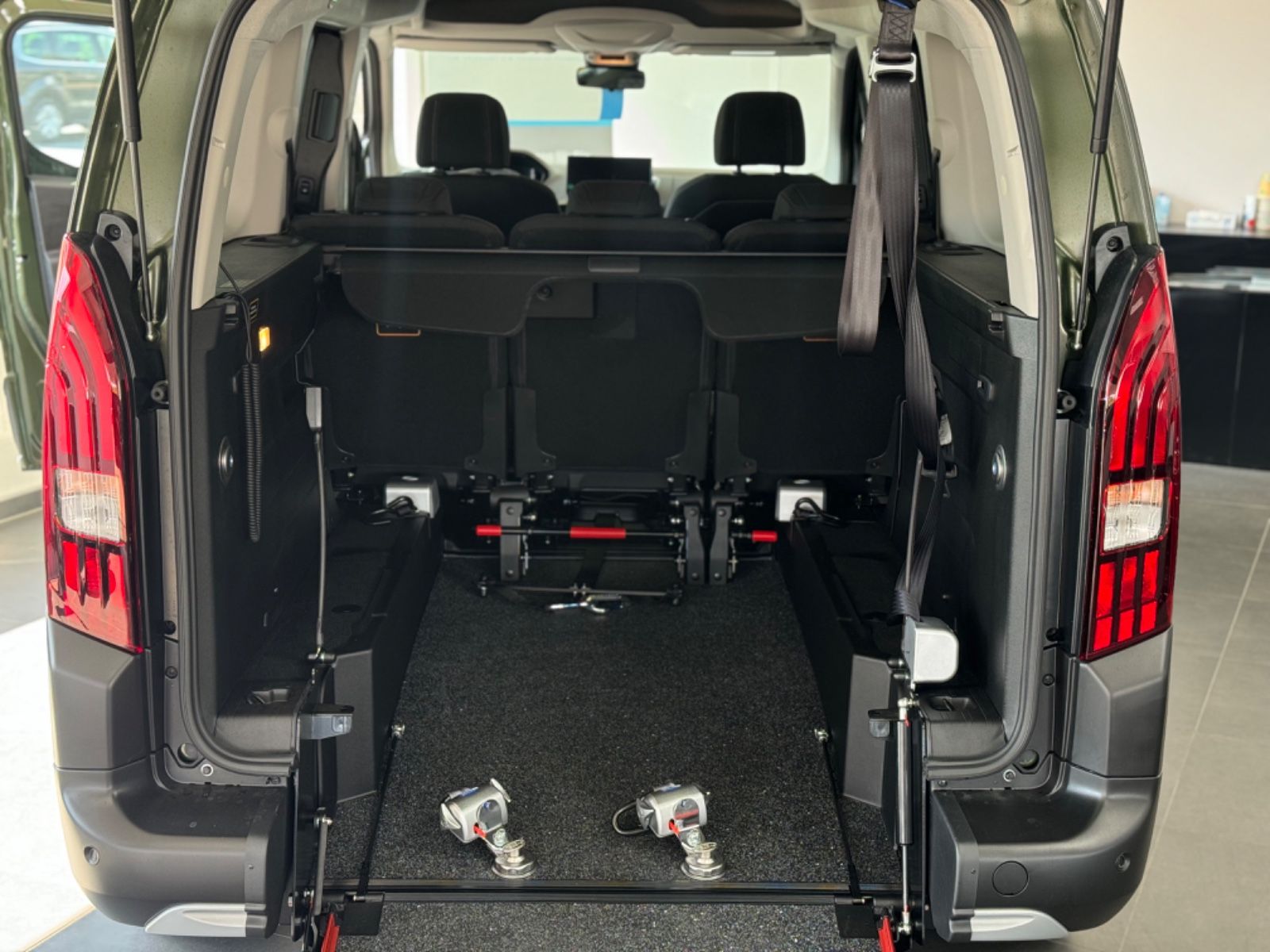 Peugeot Rifter - Bild 9