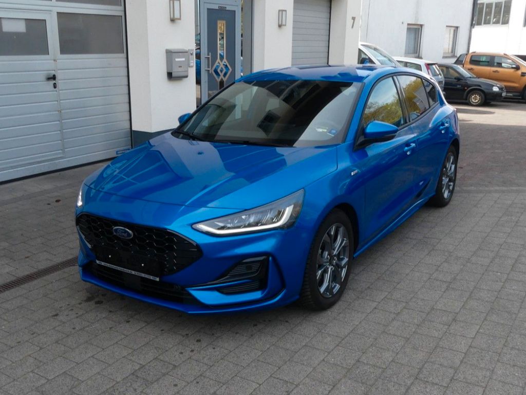 FORD Focus Lim. ST-Line X*ACC*Kamera* FORD Focus Lim. ST-Line X*ACC*Kamera*