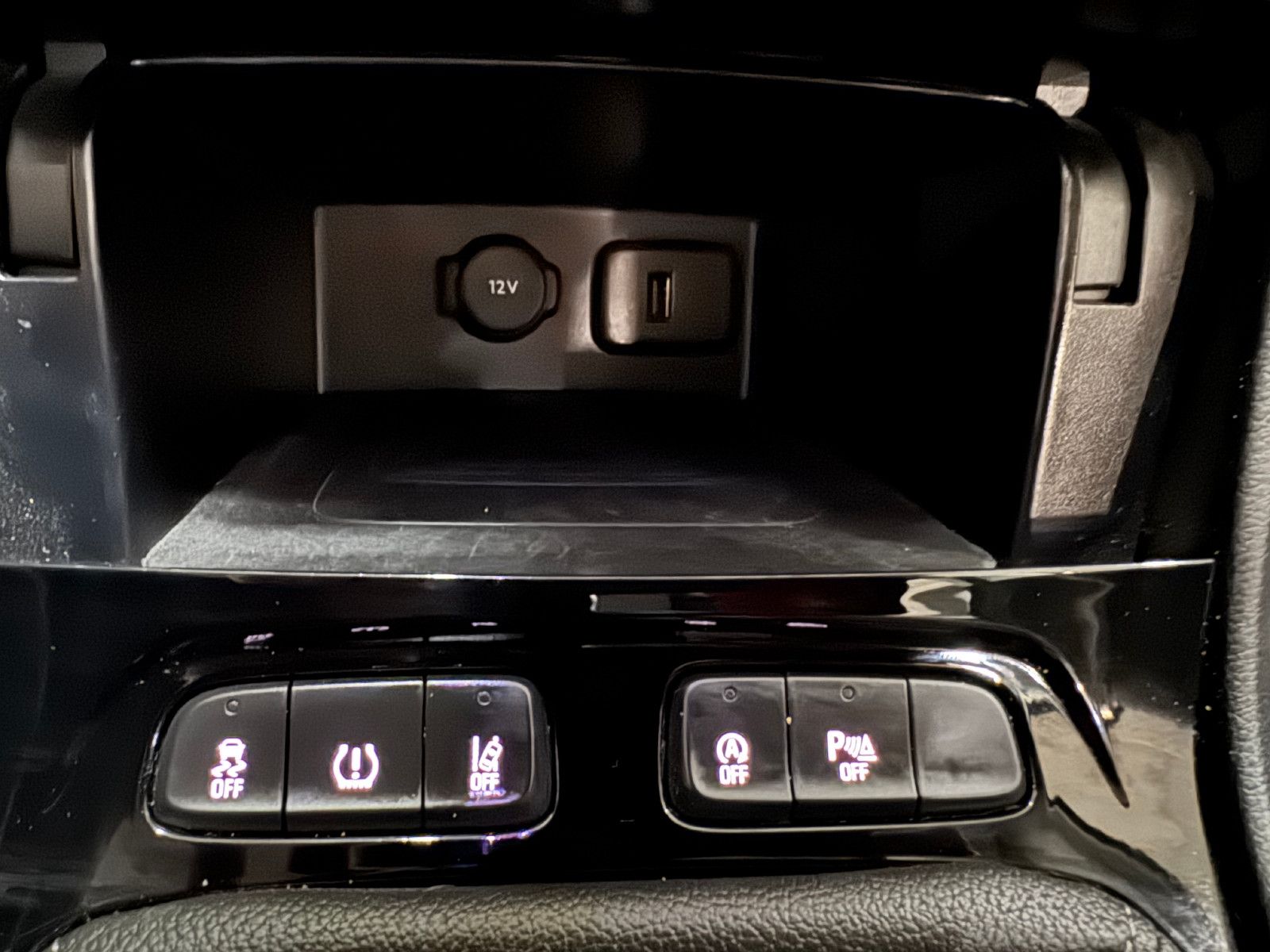 Fahrzeugabbildung Opel Grandland (X) SPORTPAKET & DESIGN LINE AHK LED+