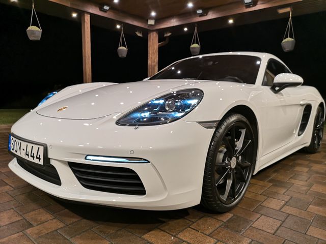 Porsche Cayman 718