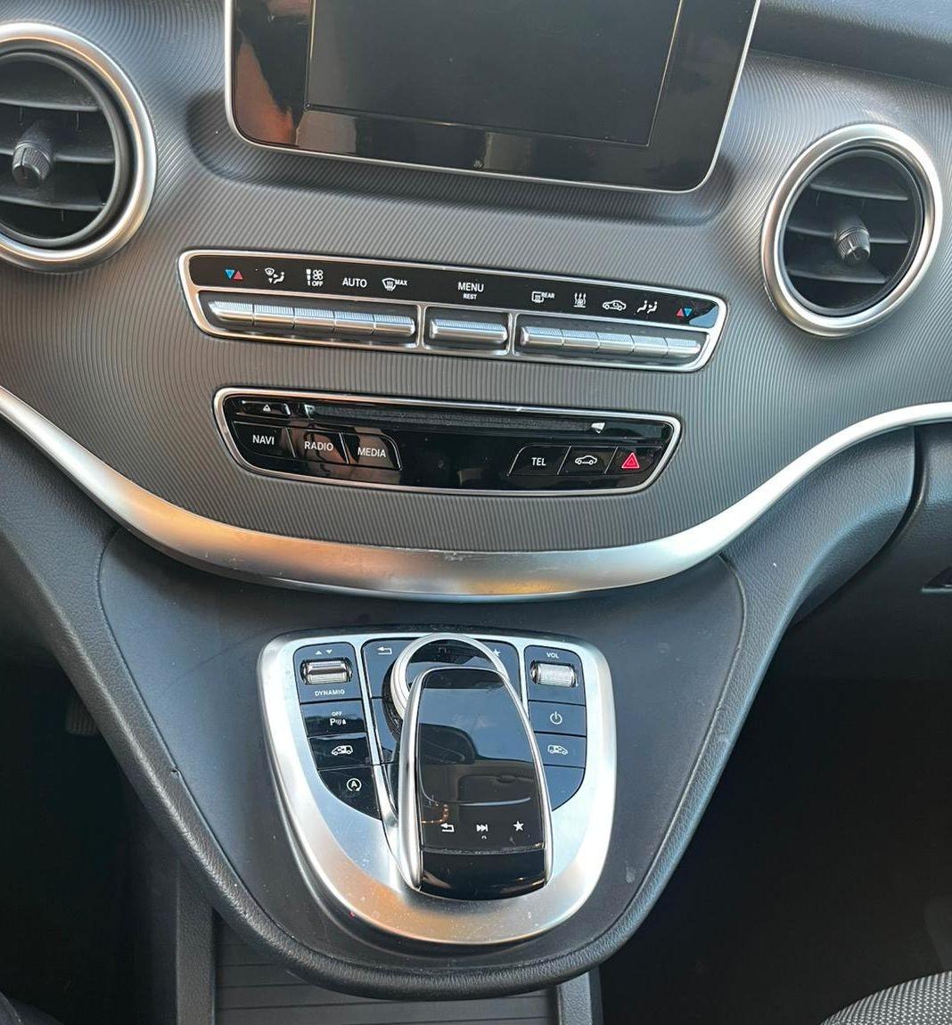 Mercedes-Benz V 220 d lang Distronic | 7-Sitzer | AHK
