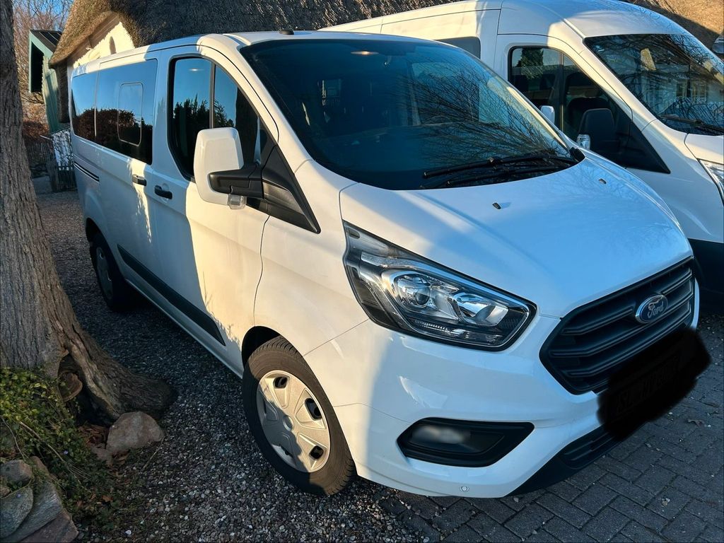 Image of Ford Transit Custom